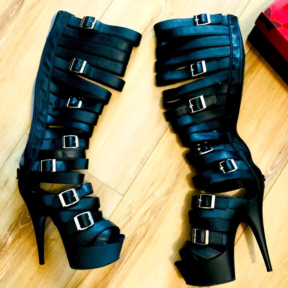 Pleaser Delight 600-41 boots, never worn